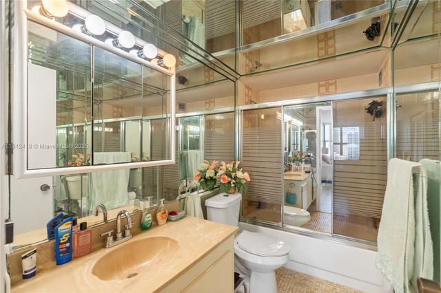 2500 Parkview Dr 1604, Hallandale Beach, FL 33009