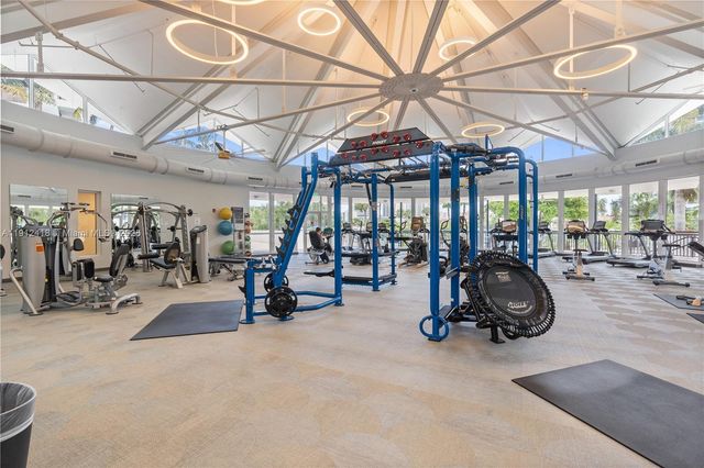 2500 Parkview Dr 1604, Hallandale Beach, FL 33009