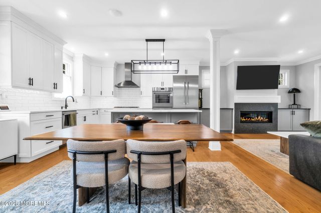 16 Storms Avenue, Park Ridge, NJ 07656