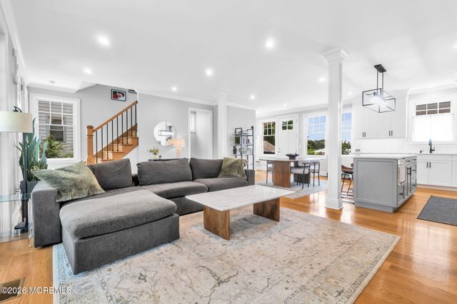 16 Storms Avenue, Park Ridge, NJ 07656