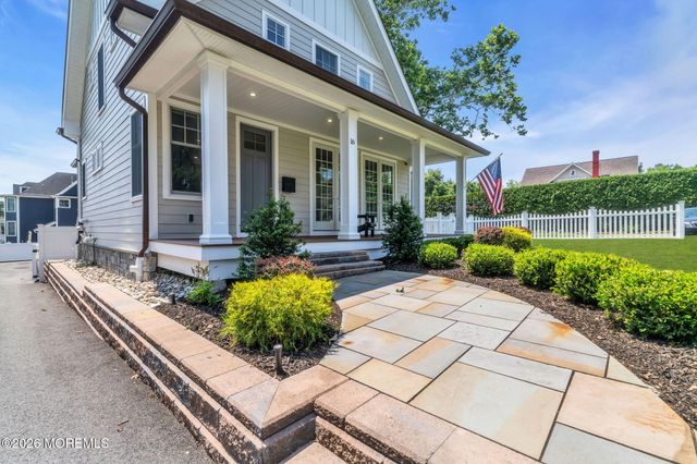 16 Storms Avenue, Park Ridge, NJ 07656