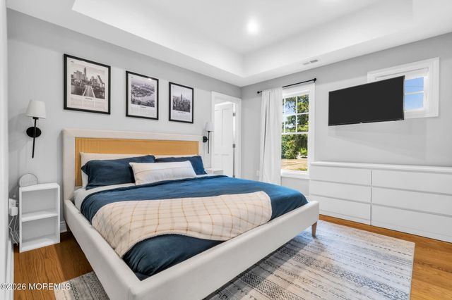 16 Storms Avenue, Park Ridge, NJ 07656
