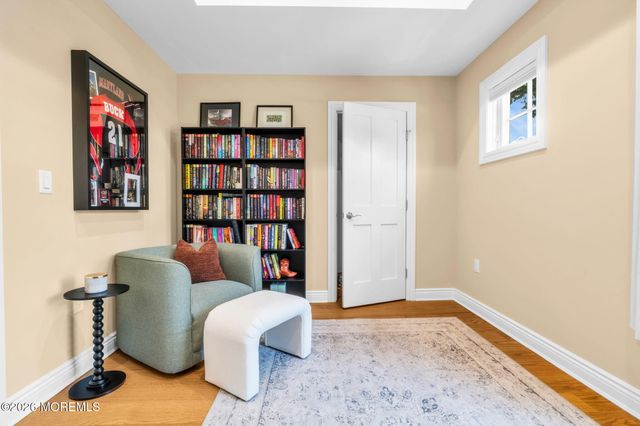 16 Storms Avenue, Park Ridge, NJ 07656
