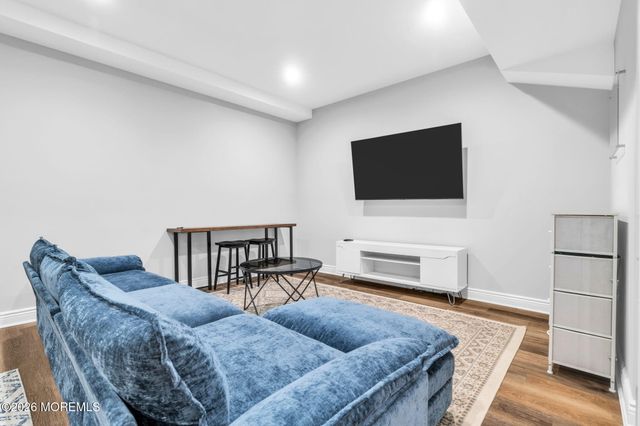 16 Storms Avenue, Park Ridge, NJ 07656