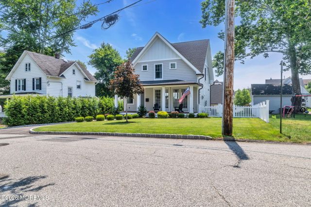 16 Storms Avenue, Park Ridge, NJ 07656