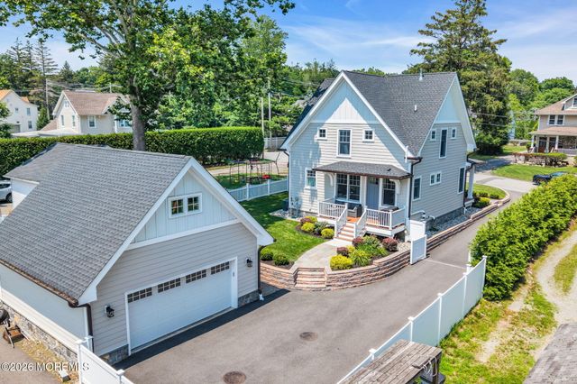 16 Storms Avenue, Park Ridge, NJ 07656