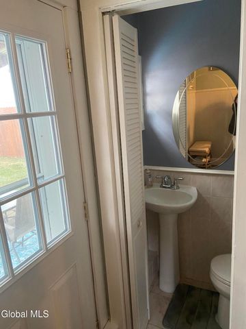 120 Washington Road, Scotia, NY 12302