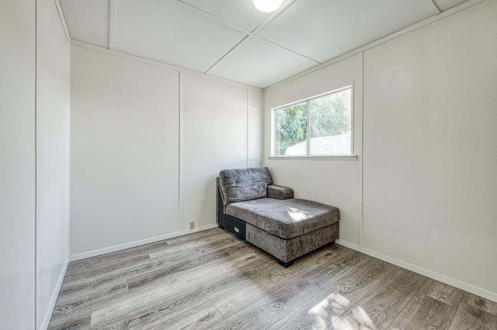 Image 14 of property listing at 10426 S Bethel Avenue, Selma, CA 93662