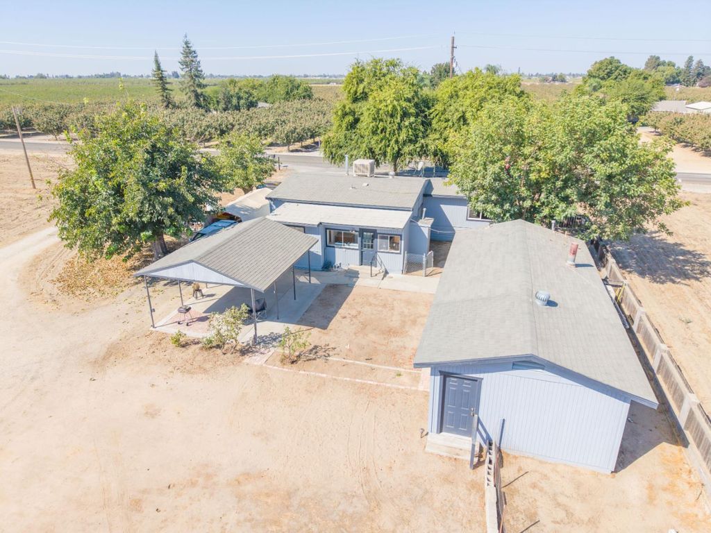 Image 58 of property listing at 10426 S Bethel Avenue, Selma, CA 93662