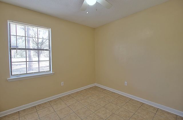 252 Whitetail Circle, Hinesville, GA 31313