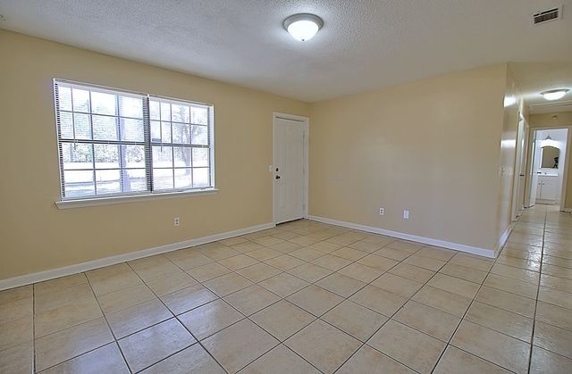 252 Whitetail Circle, Hinesville, GA 31313