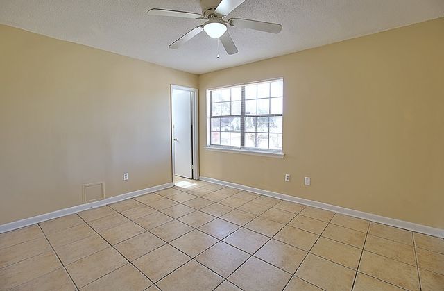 252 Whitetail Circle, Hinesville, GA 31313