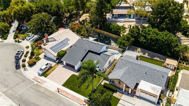 254 Las Riendas, Fullerton, CA 92835