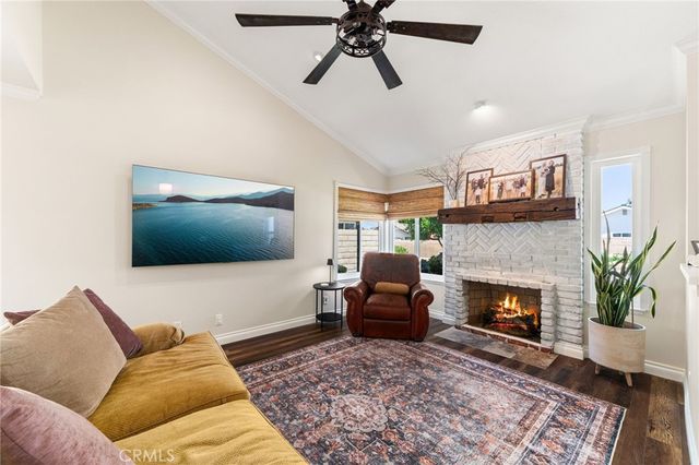 254 Las Riendas, Fullerton, CA 92835
