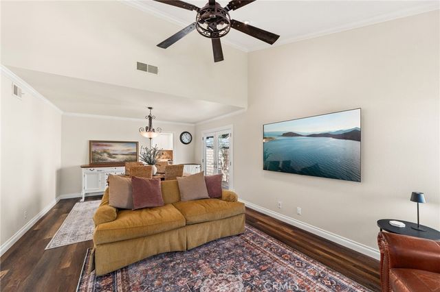 254 Las Riendas, Fullerton, CA 92835