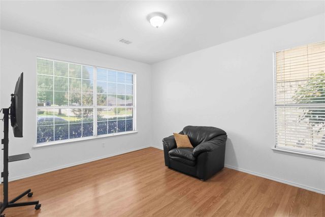 908 Chauvin Drive, Cedar Hill, TX 75104