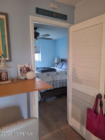 548 Ocean Boulevard, 17, Long Branch, NJ 07740
