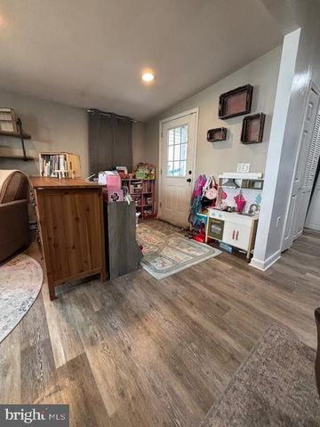 4715 GIRTON AVE, Shady Side, MD 20764