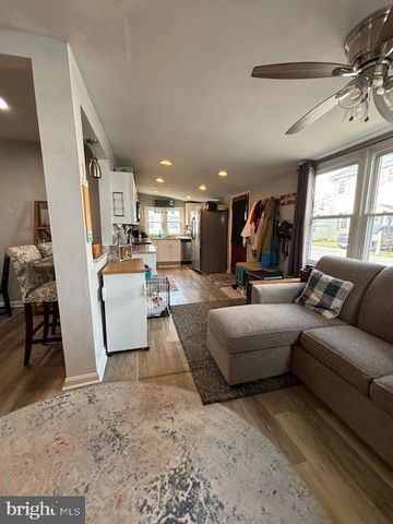 4715 GIRTON AVE, Shady Side, MD 20764