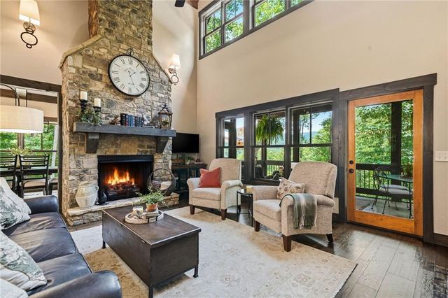 427 Greystone Trace, Ellijay, GA 30536