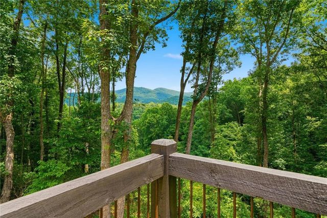 427 Greystone Trace, Ellijay, GA 30536