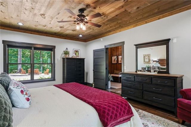 427 Greystone Trace, Ellijay, GA 30536