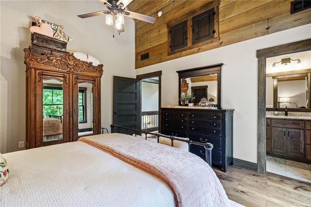 427 Greystone Trace, Ellijay, GA 30536