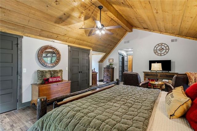 427 Greystone Trace, Ellijay, GA 30536