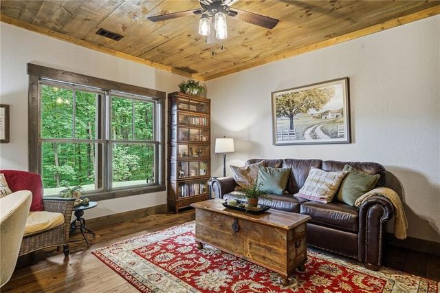 427 Greystone Trace, Ellijay, GA 30536