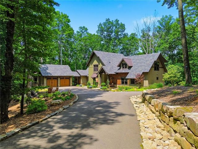 427 Greystone Trace, Ellijay, GA 30536