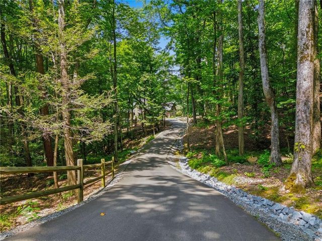 427 Greystone Trace, Ellijay, GA 30536