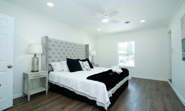 5313 De Lange Lane, Houston, TX 77092