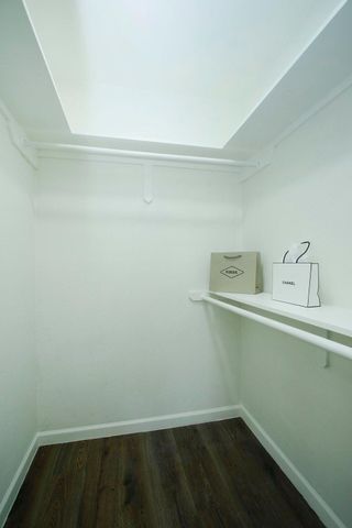 5313 De Lange Lane, Houston, TX 77092