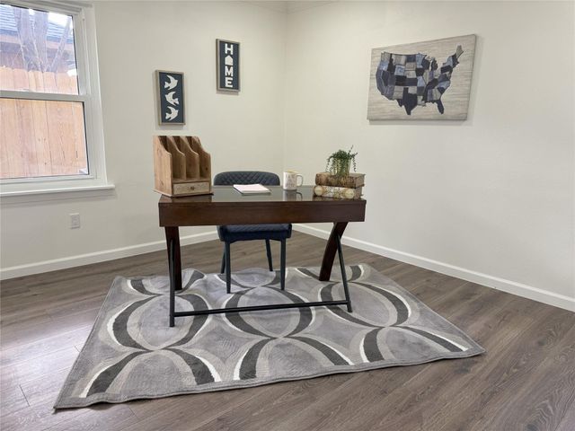 5313 De Lange Lane, Houston, TX 77092