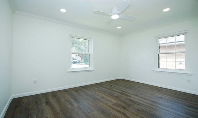 5313 De Lange Lane, Houston, TX 77092