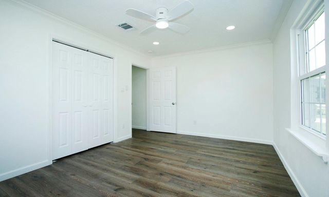 5313 De Lange Lane, Houston, TX 77092