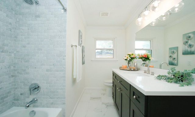 5313 De Lange Lane, Houston, TX 77092