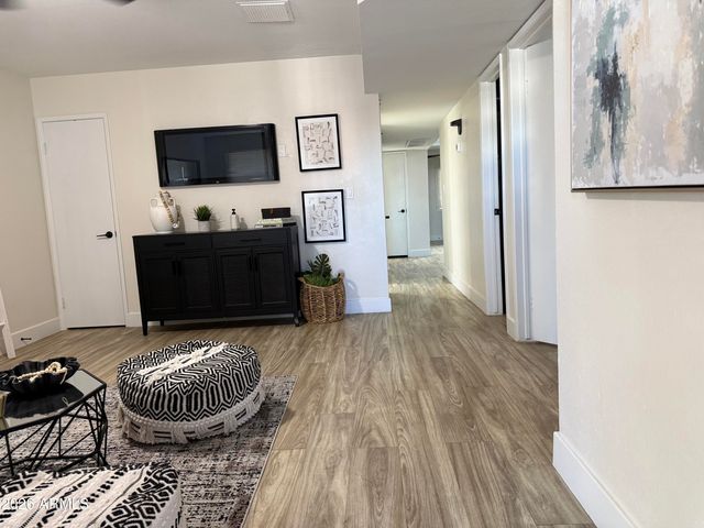 937 W COCOPAH Street, Phoenix, AZ 85007