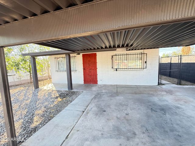 937 W COCOPAH Street, Phoenix, AZ 85007