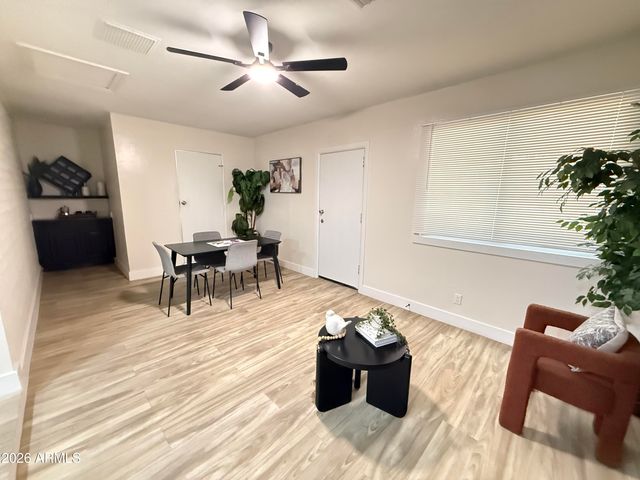 937 W COCOPAH Street, Phoenix, AZ 85007