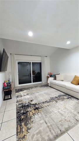 1772 Dumitru B, Corona, CA 92881