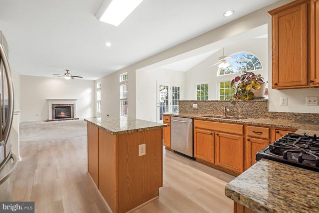 1810 BEECH CT, Frederick, MD 21701