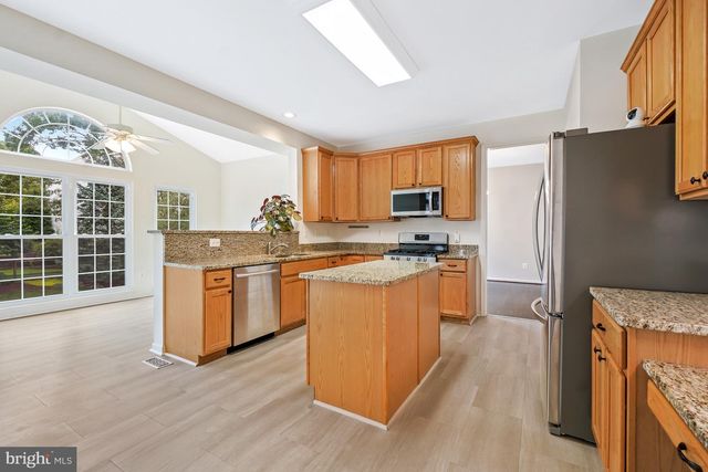 1810 BEECH CT, Frederick, MD 21701