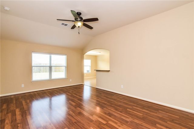 216 Mill Street, Anna, TX 75409