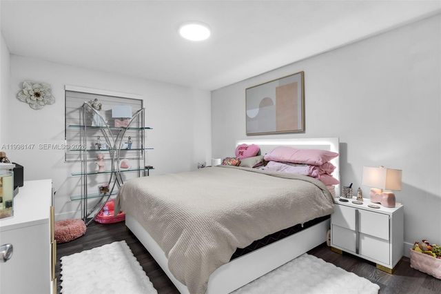 6210 SW 131st Ct 204, Miami, FL 33183