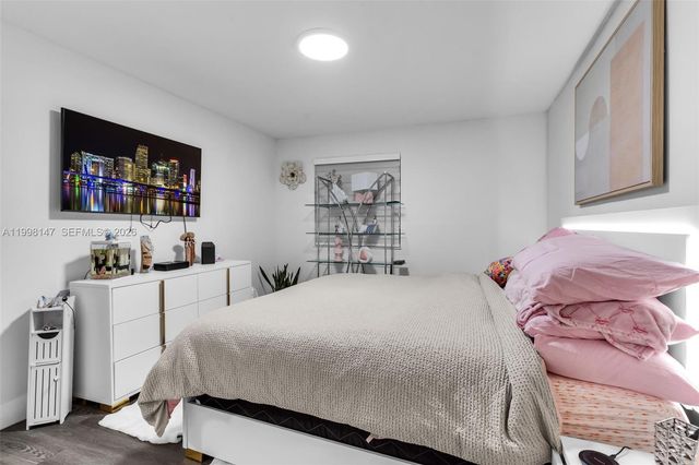 6210 SW 131st Ct 204, Miami, FL 33183