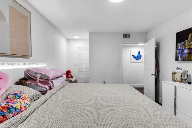 6210 SW 131st Ct 204, Miami, FL 33183