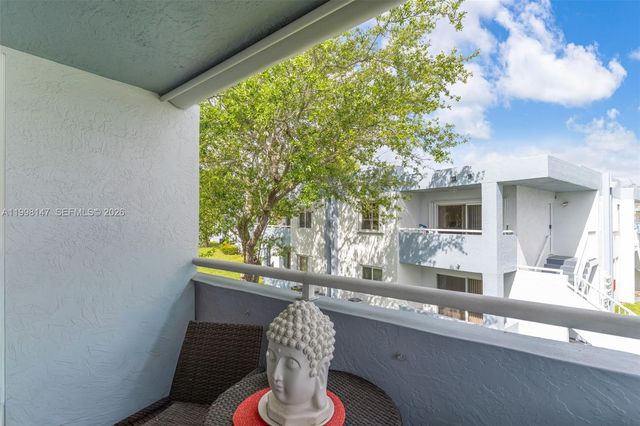 6210 SW 131st Ct 204, Miami, FL 33183