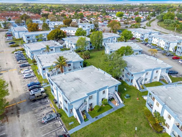 6210 SW 131st Ct 204, Miami, FL 33183