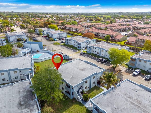 6210 SW 131st Ct 204, Miami, FL 33183